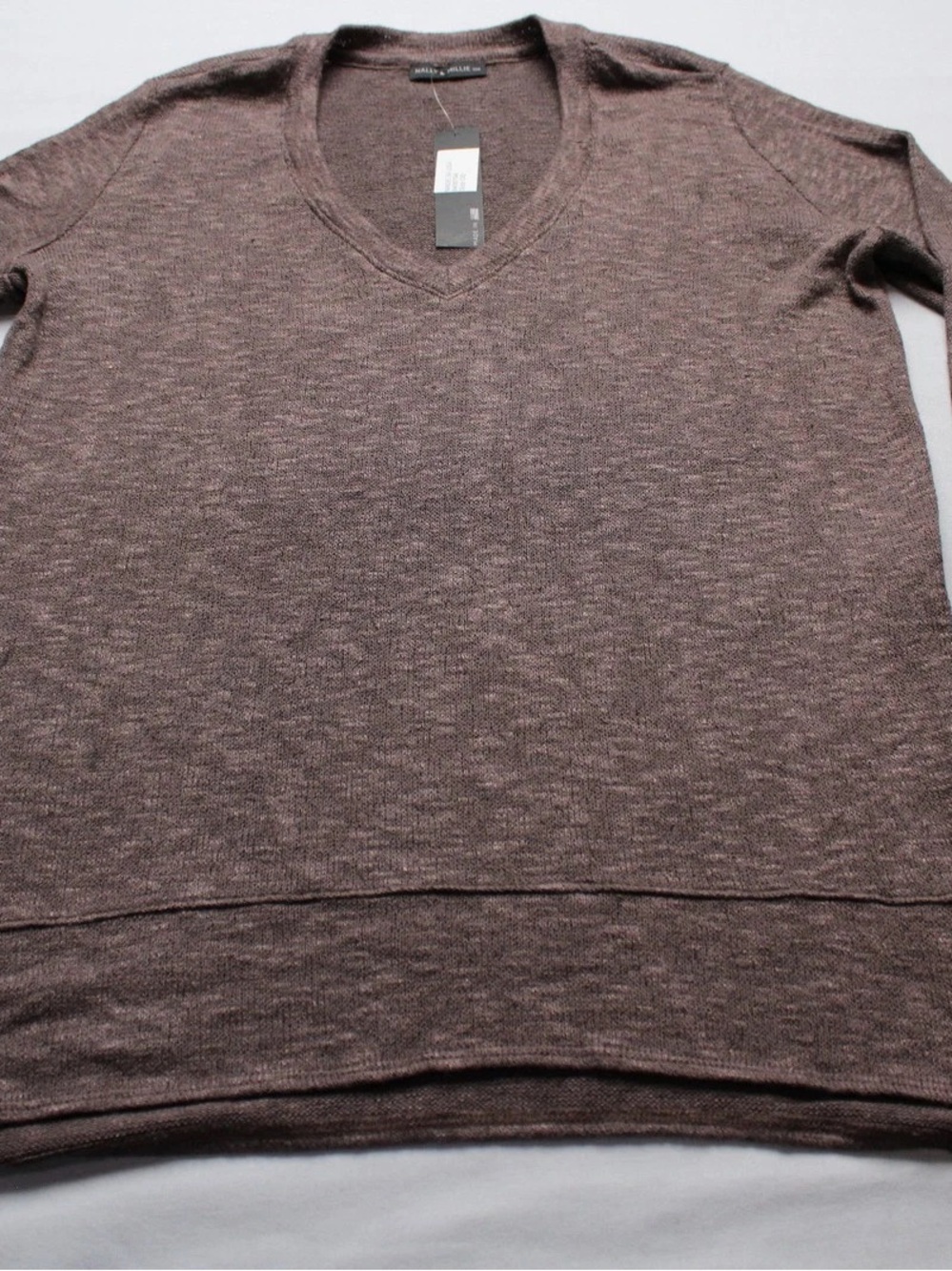 Vince Heathered Brown V-Neck Long Sleeve Tee